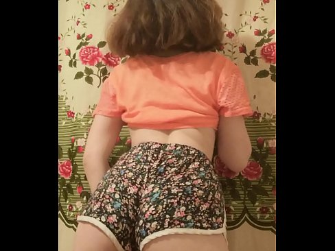 ❤️ Sexig ung babe som strippar av sig sina shorts inför kameran ️ Porno vk at sv.klassikaprint.ru ❌️