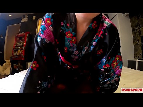 ❤️ Ung cosplay tjej älskar sex till orgasm med en spruta i en hästskötare och en avsugning. Asiatisk tjej med hårig fitta och vackra bröst i traditionell japansk dräkt i amatörvideo som visar onani med knullleksaker. Sakura 3 OSAKAPORN. ️ Porno vk at sv.klassikaprint.ru ❌️
